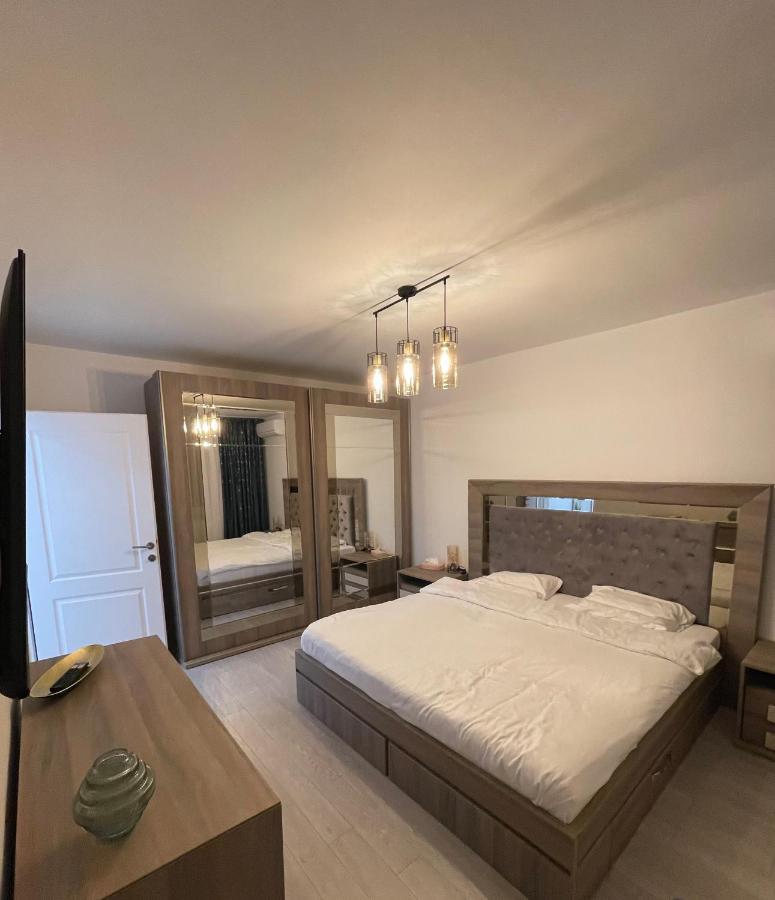 Oxana Apartments - 3 Camere - Temesvár Kültér fotó