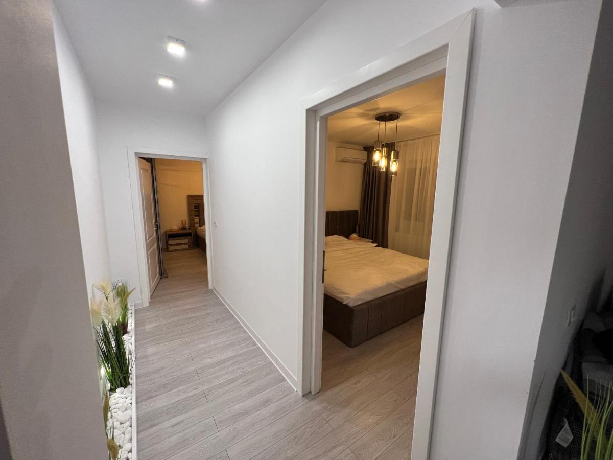 Oxana Apartments - 3 Camere - Temesvár Kültér fotó