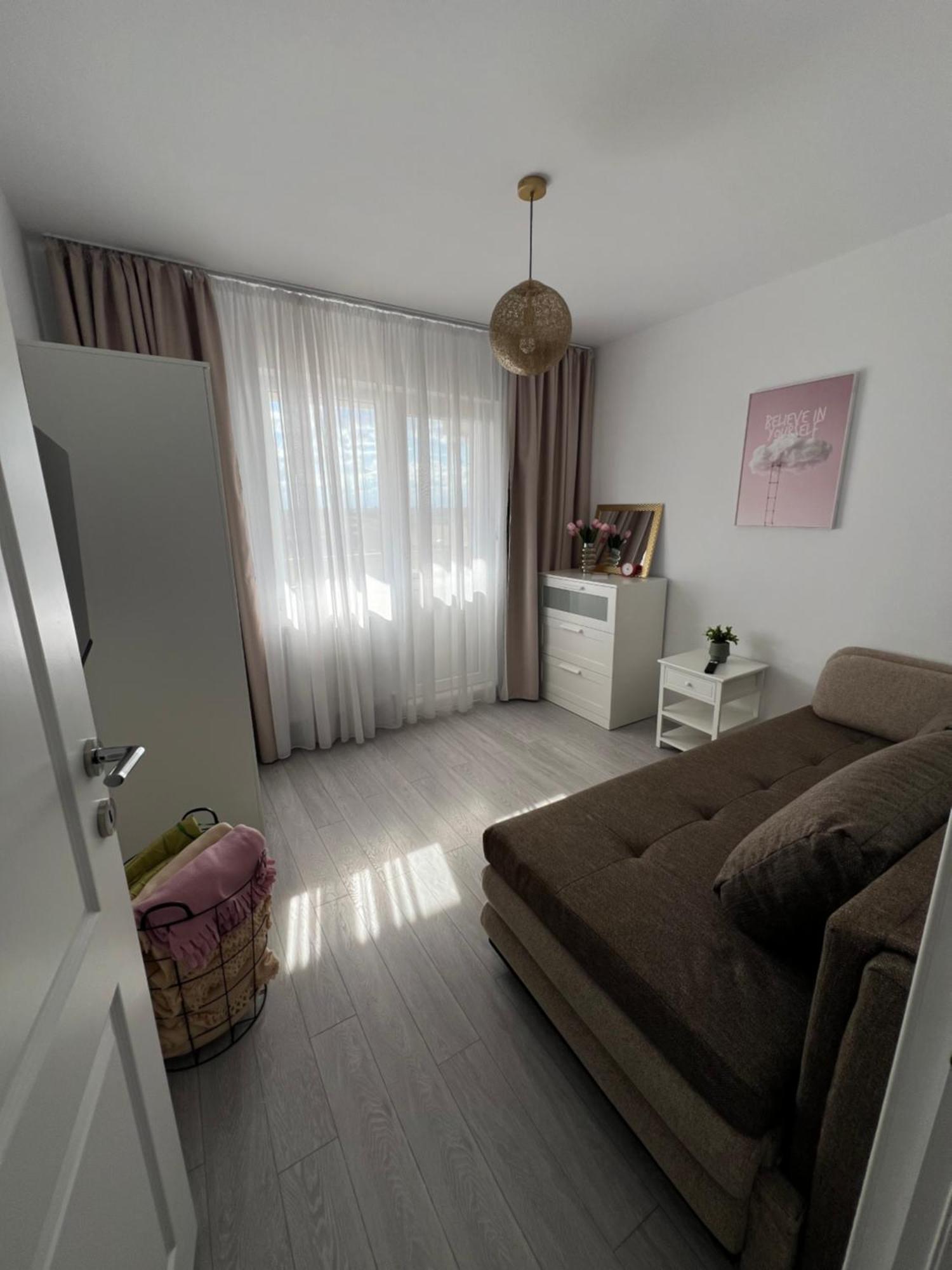 Oxana Apartments - 3 Camere - Temesvár Kültér fotó